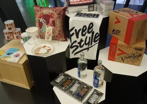 魔都驚現 次元墻 破裂現場,ip生意已經爆發